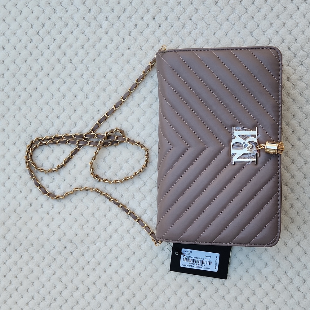 Nwt Badgley Mischka Vegan Leather Quilted Crossbody